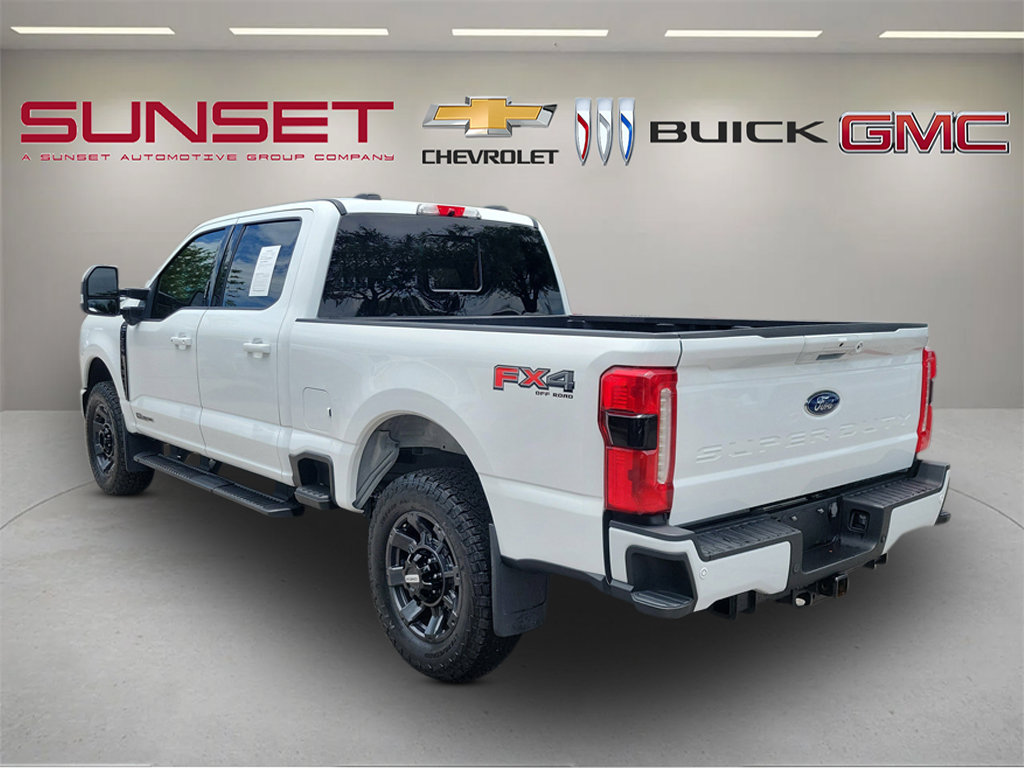 Used 2023 Ford F250 Lariat w/ Sport Appearance Package AWD/4WD image 6
