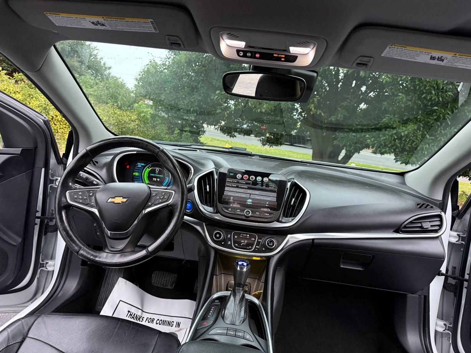 Used 2017 Chevrolet Volt Premier w/ Driver Confidence II Package FWD image 10