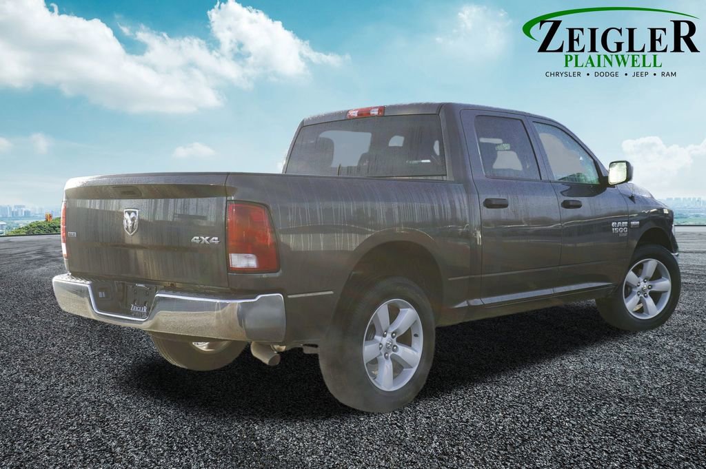 Used 2023 RAM 1500 Classic SLT image 27
