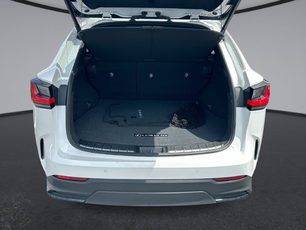 Used 2024 Lexus NX 350 AWD image 10