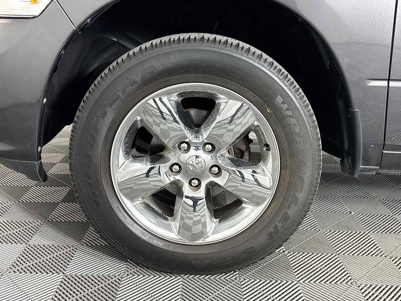 Used 2019 RAM 1500 Express w/ Express Value Package image 25