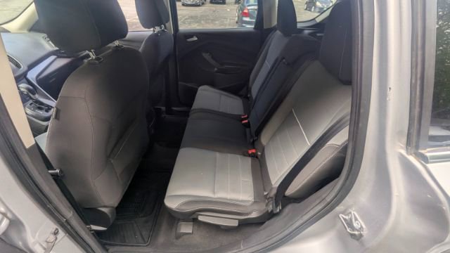Used 2015 Ford Escape SE FWD image 19