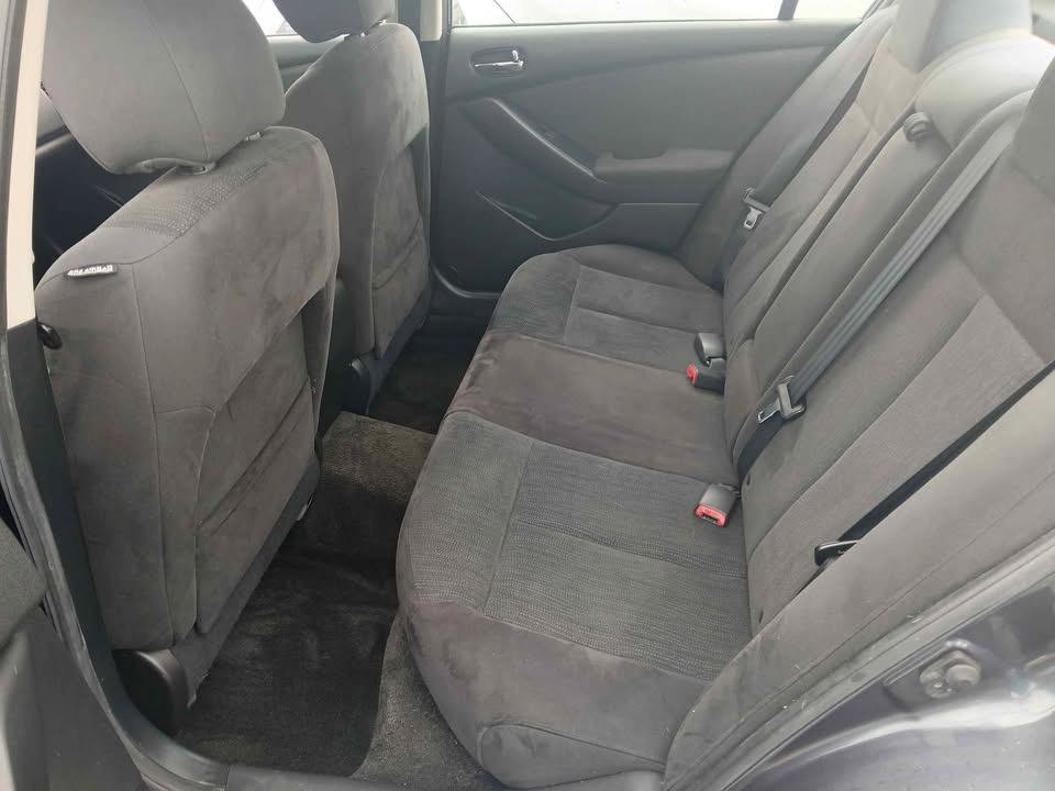 Used 2011 Nissan Altima 2.5 S w/ 2.5S Premium Audio Pkg FWD image 15