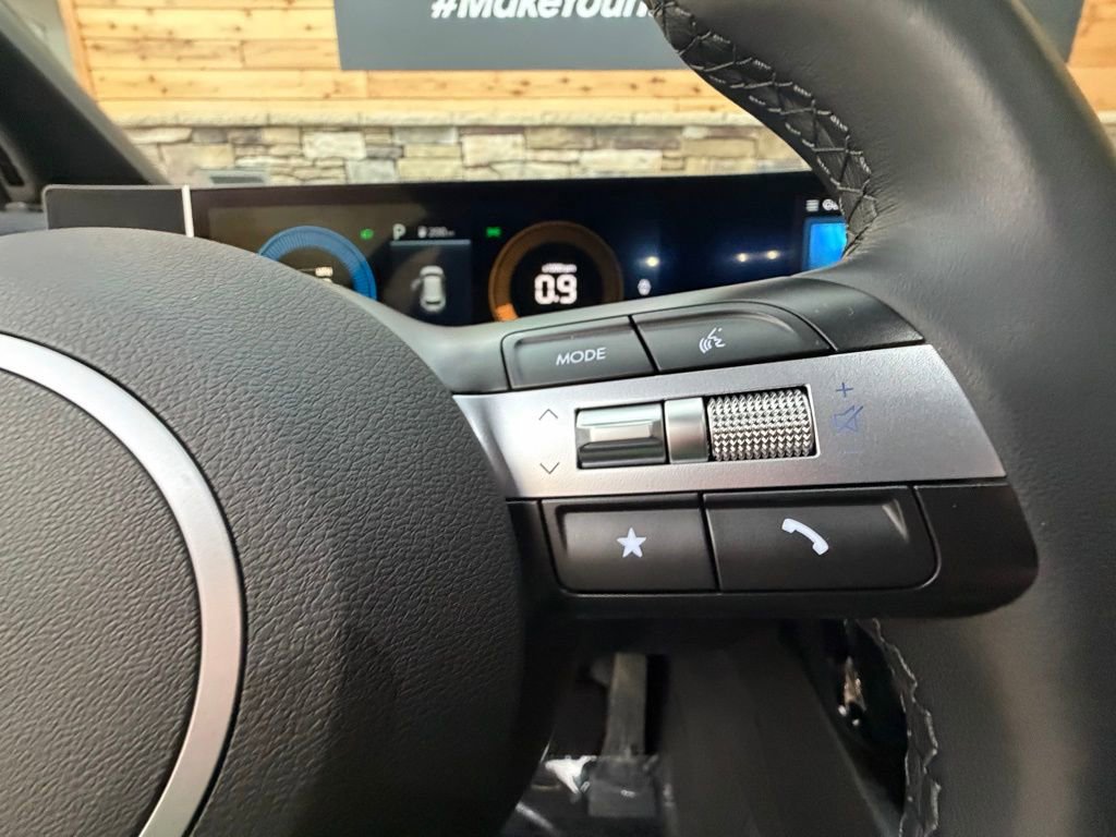 Used 2025 Hyundai Tucson XRT image 22