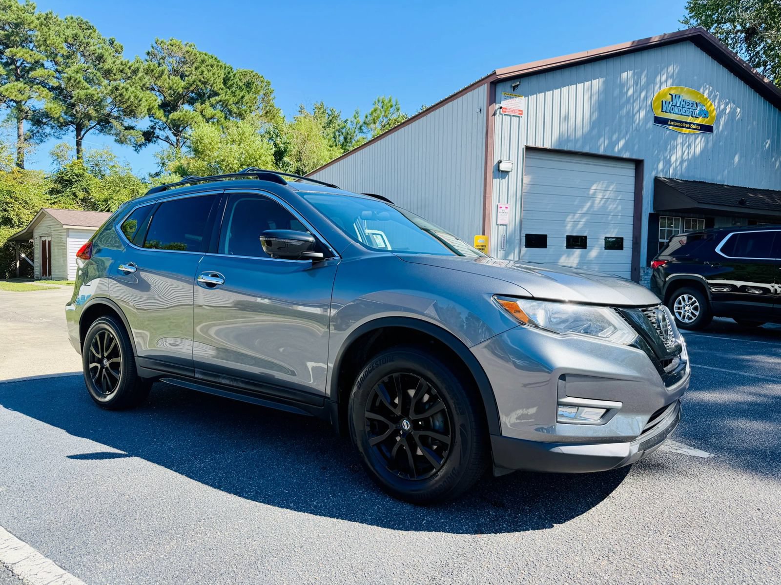 Used 2018 Nissan Rogue SV w/ Premium Package