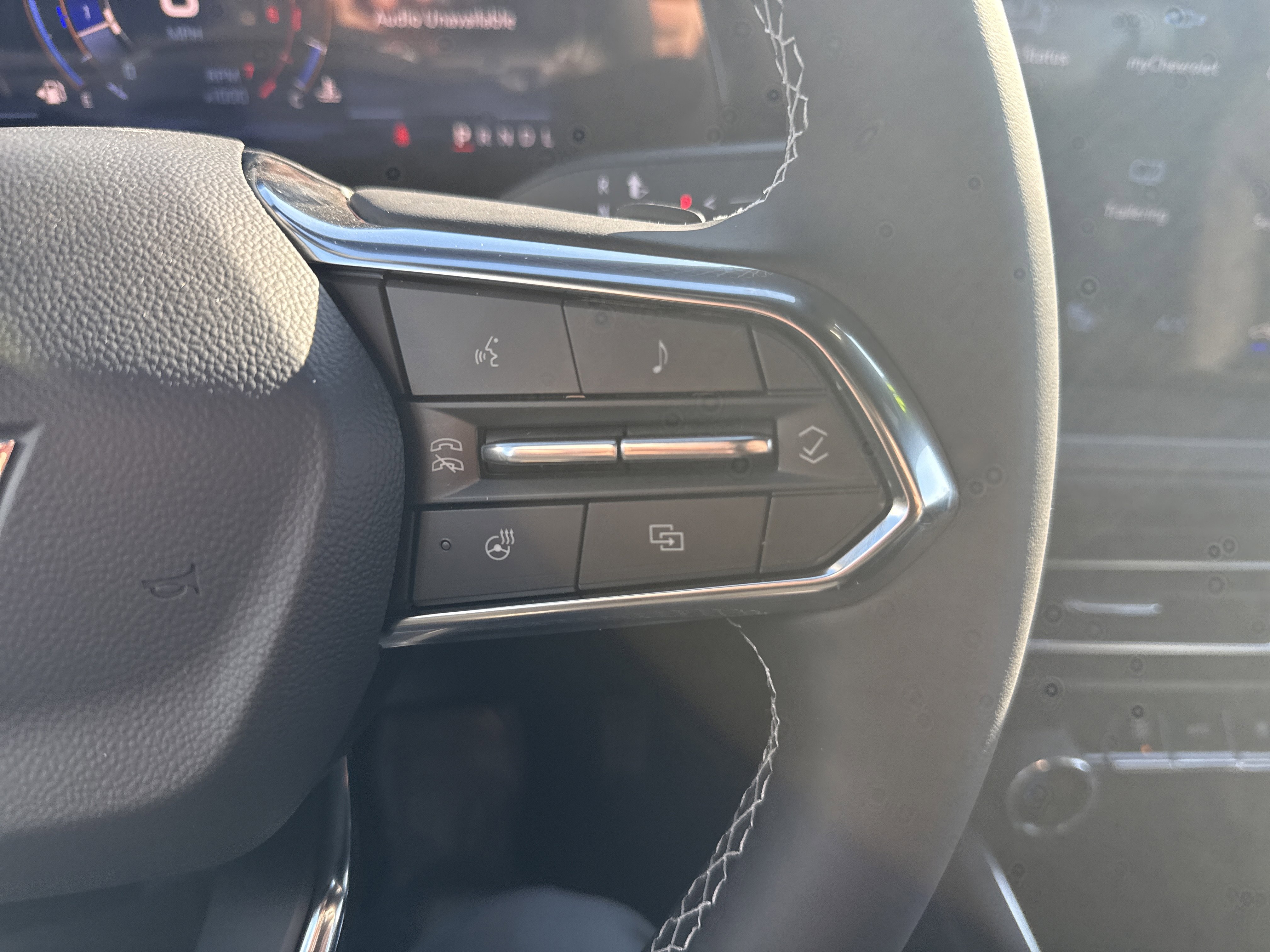 New 2026 Chevrolet Traverse LT w/ Midnight/Sport Edition image 19