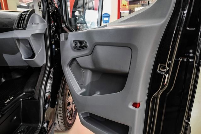 Used 2017 Ford Transit 350 XLT image 42