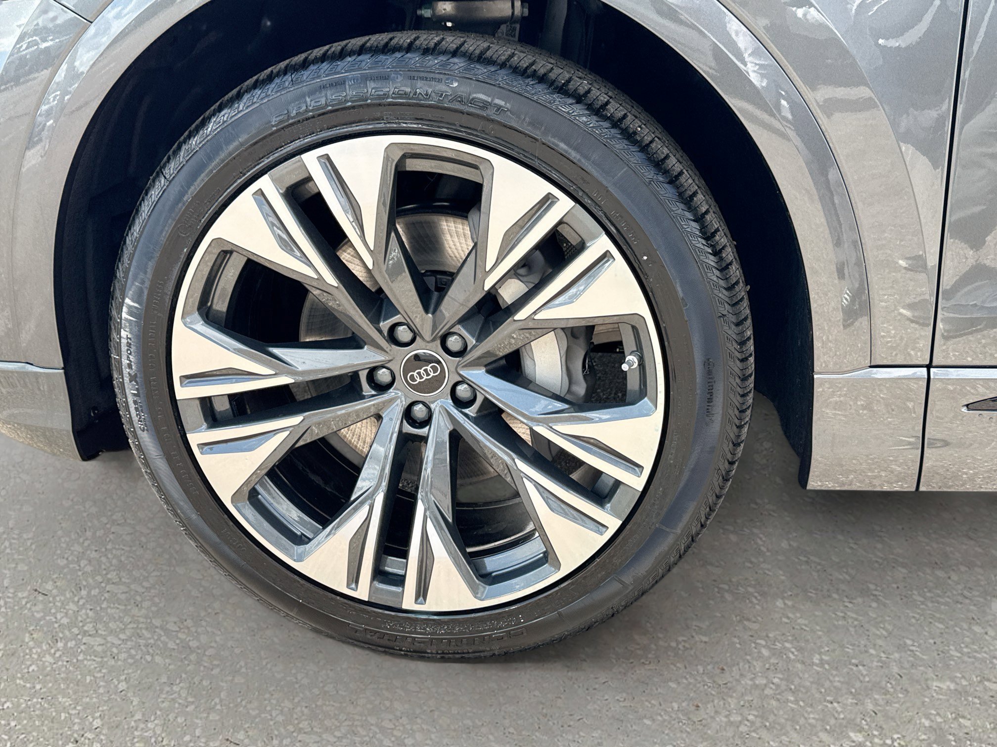 New 2026 Audi Q8 Premium Plus AWD/4WD image 40