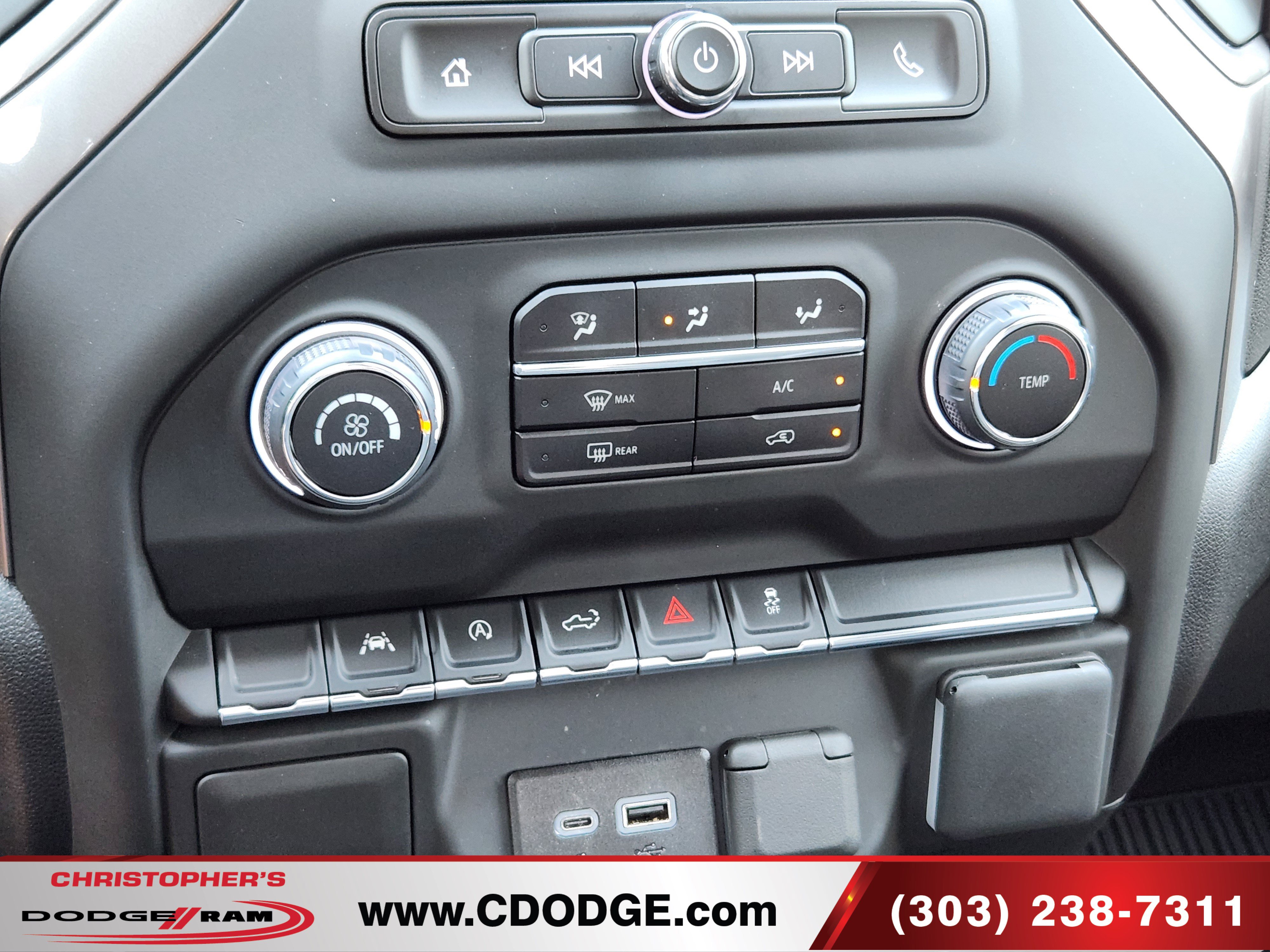 Used 2026 Chevrolet Silverado 1500 Custom w/ LPO, Dark Essentials Package AWD/4WD image 25