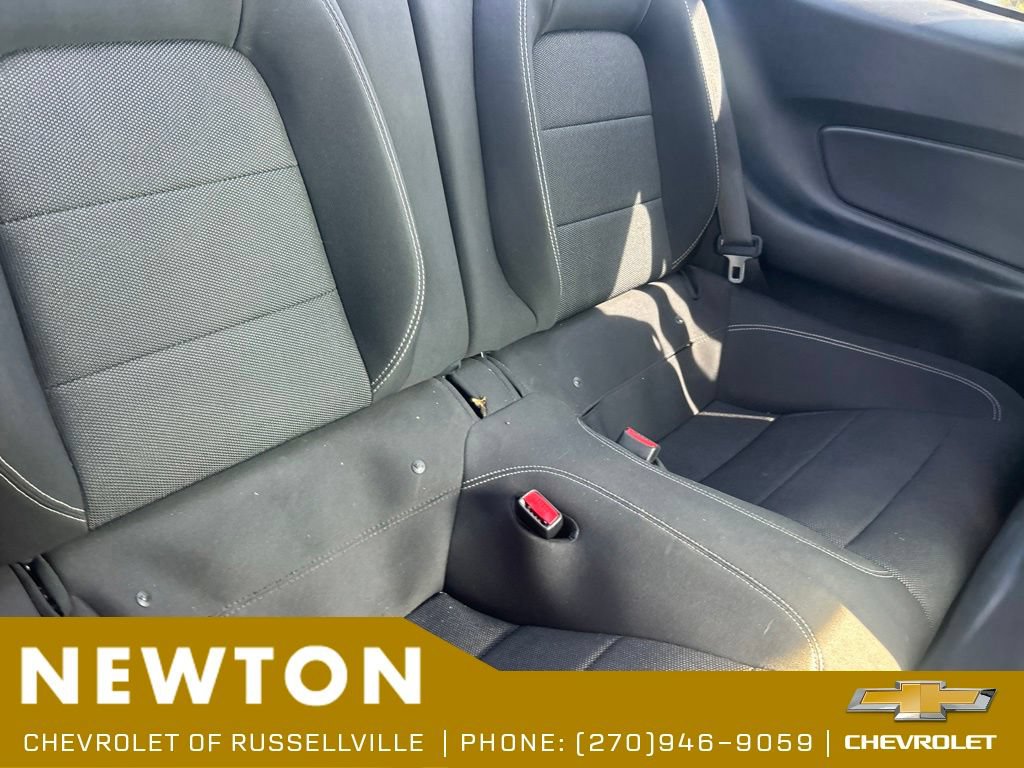 Used 2016 Ford Mustang Coupe RWD image 26