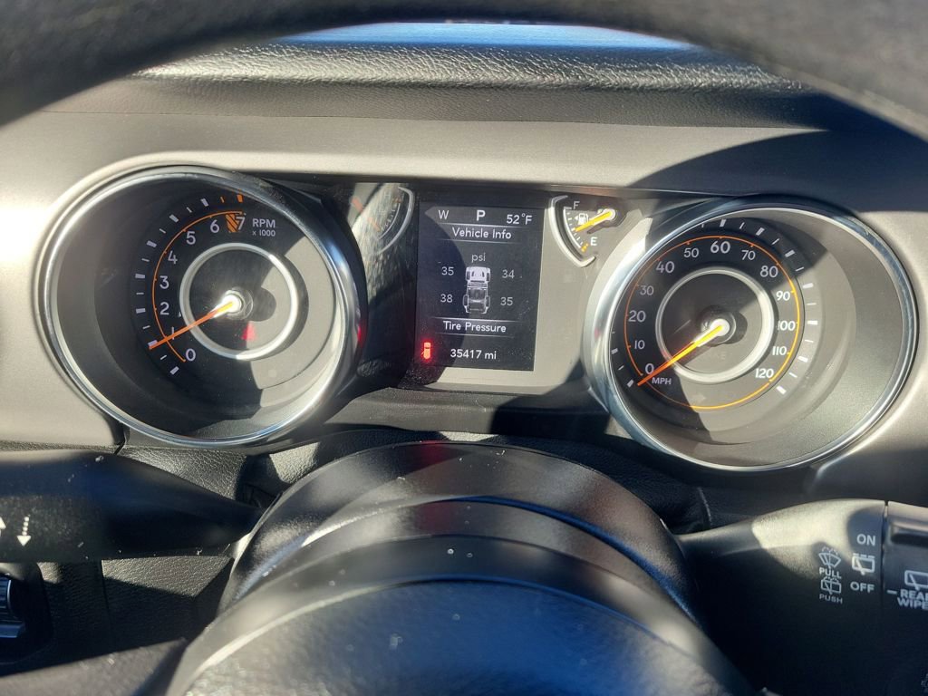 Used 2021 Jeep Wrangler Unlimited Sport image 15