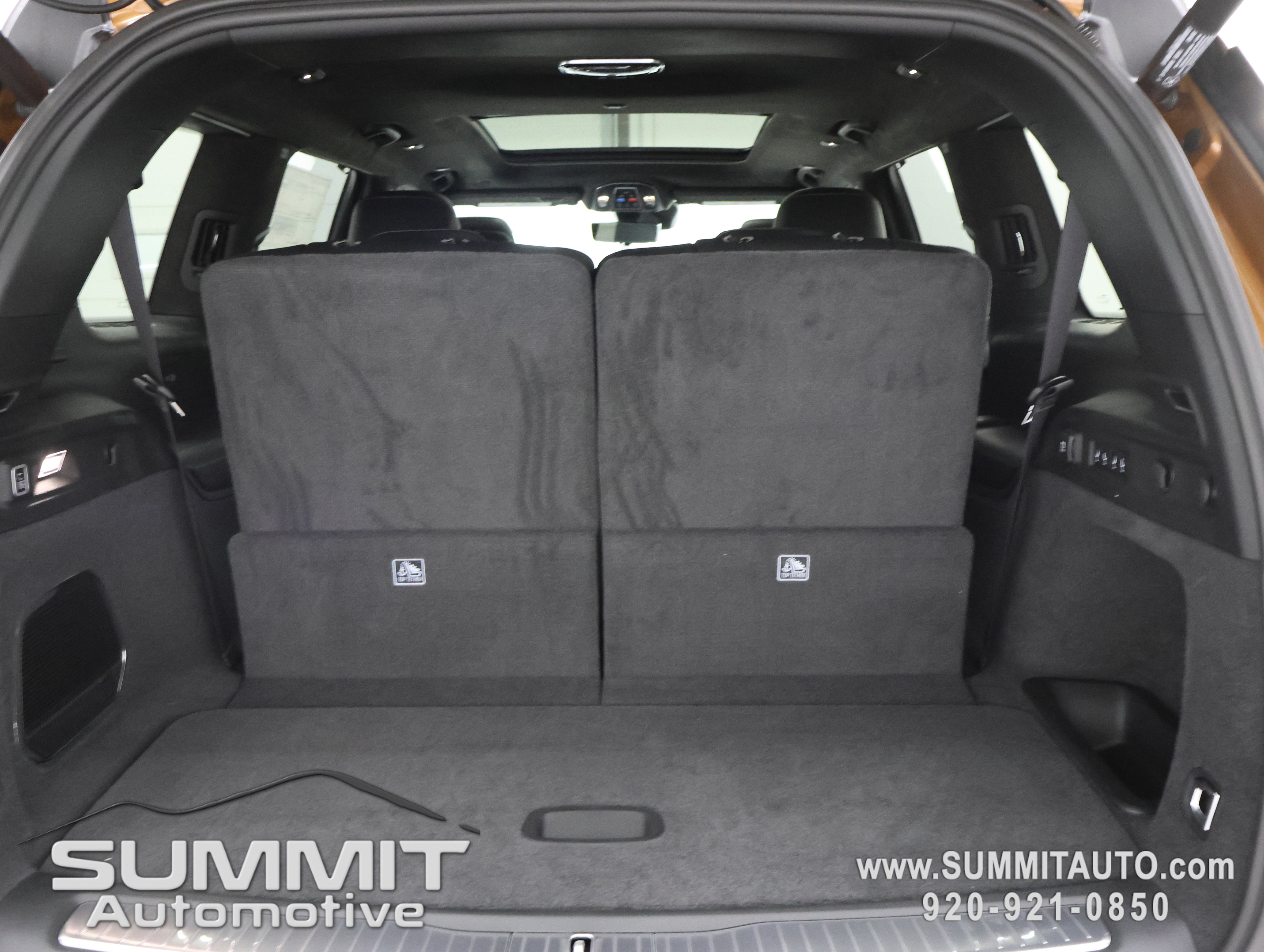 New 2026 Jeep Grand Cherokee L Summit w/ Obsidian Package AWD/4WD image 32