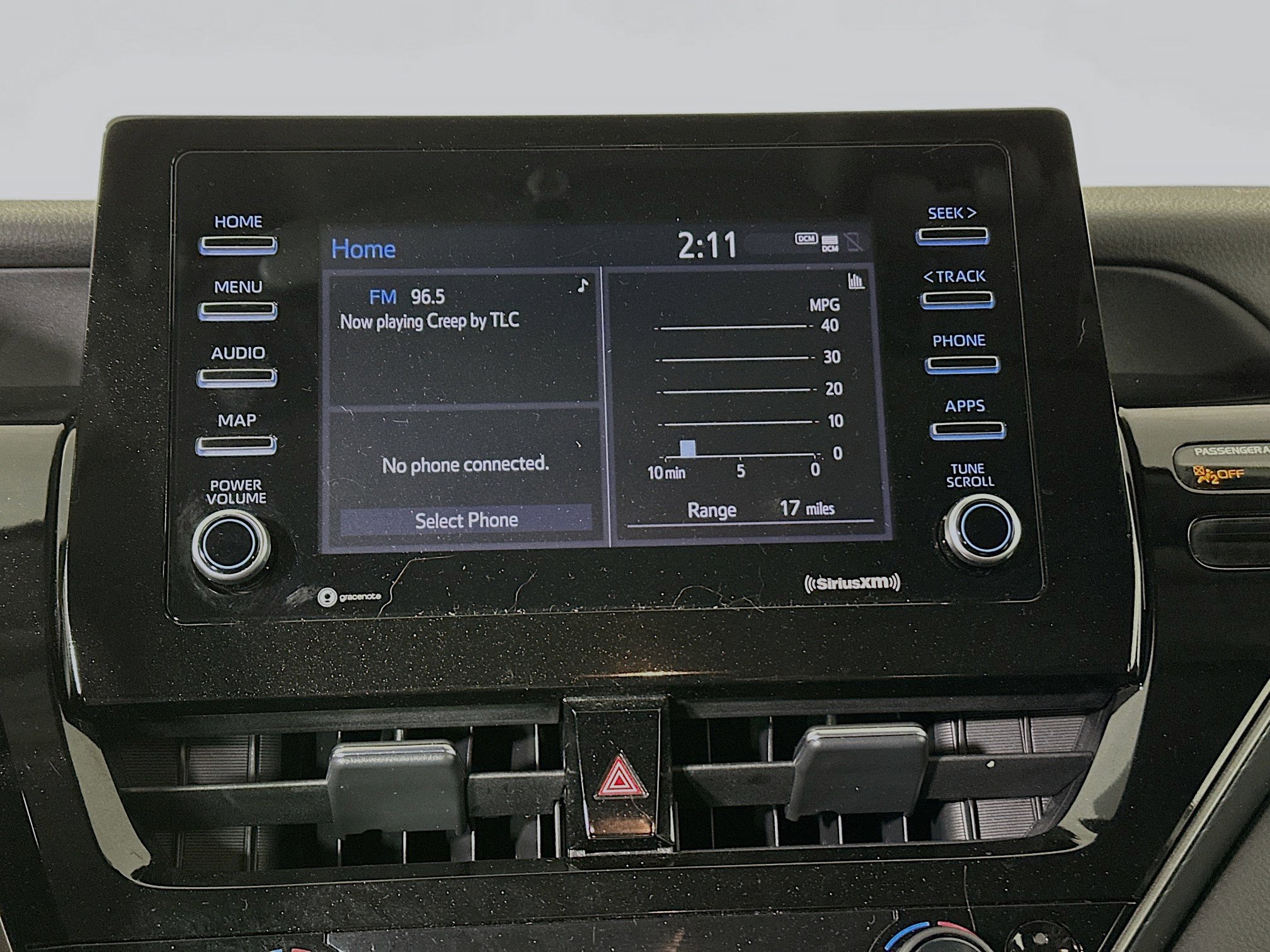 Used 2023 Toyota Camry SE FWD image 23