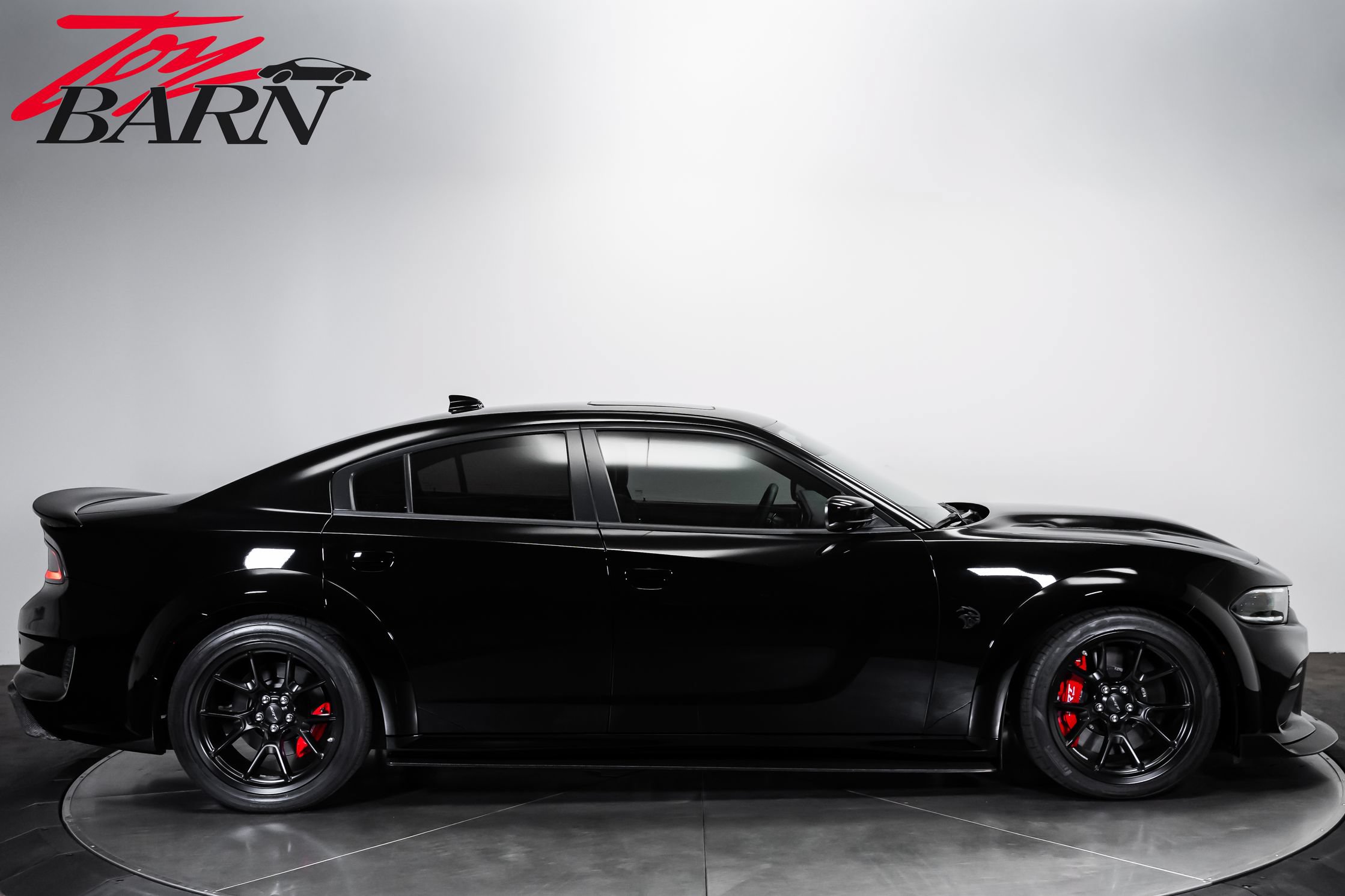 Used 2022 Dodge Charger SRT Hellcat RWD image 6