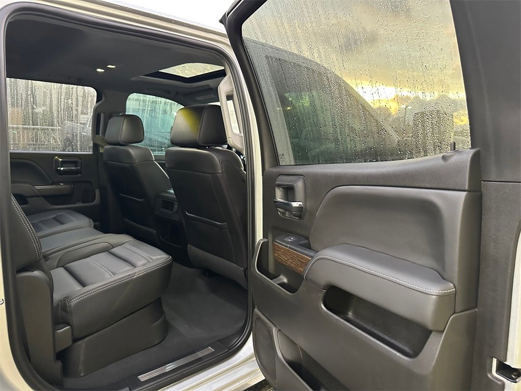 Used 2019 GMC Sierra 3500 Denali image 14