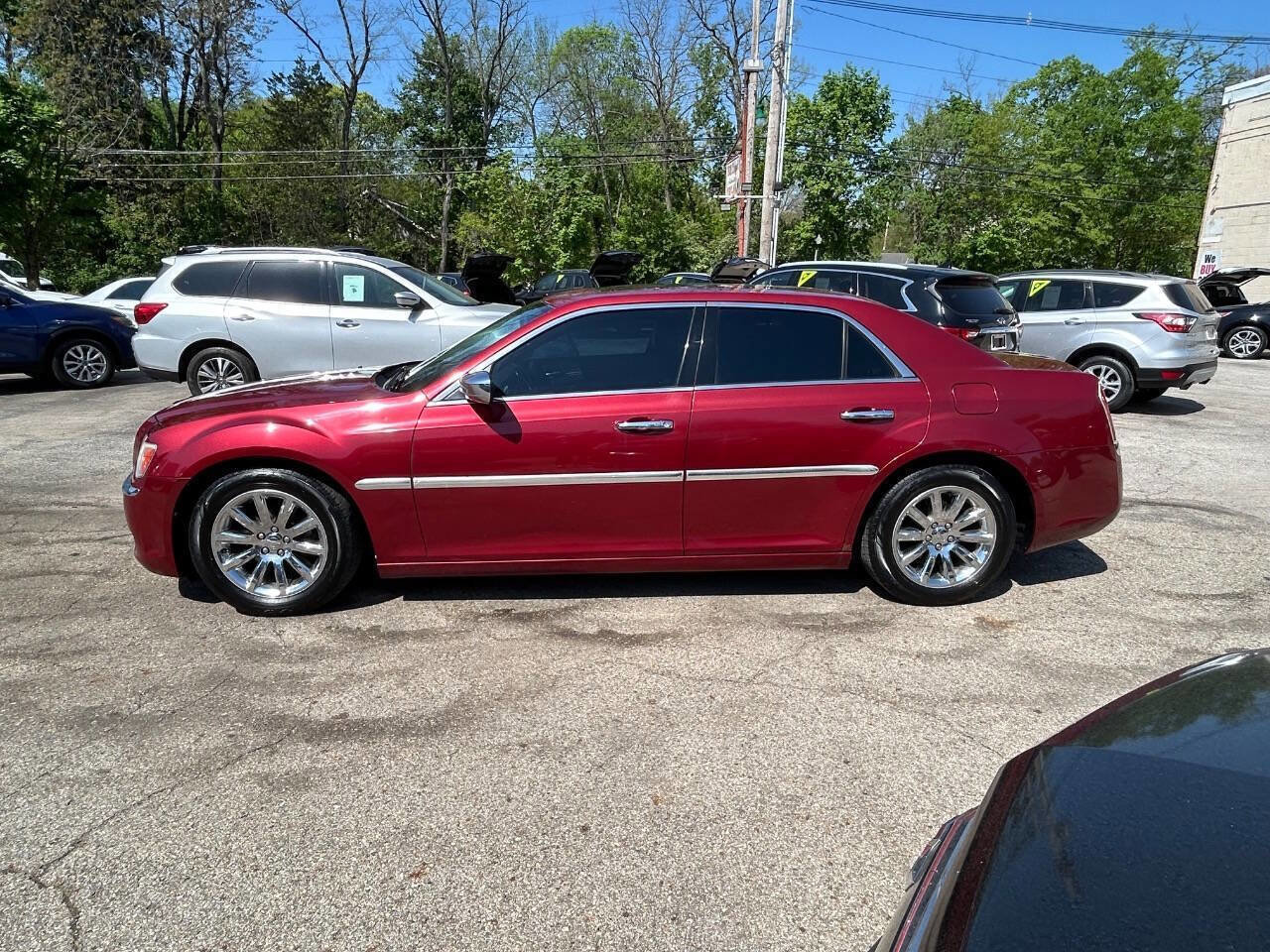 Used 2012 Chrysler 300 Limited RWD image 4