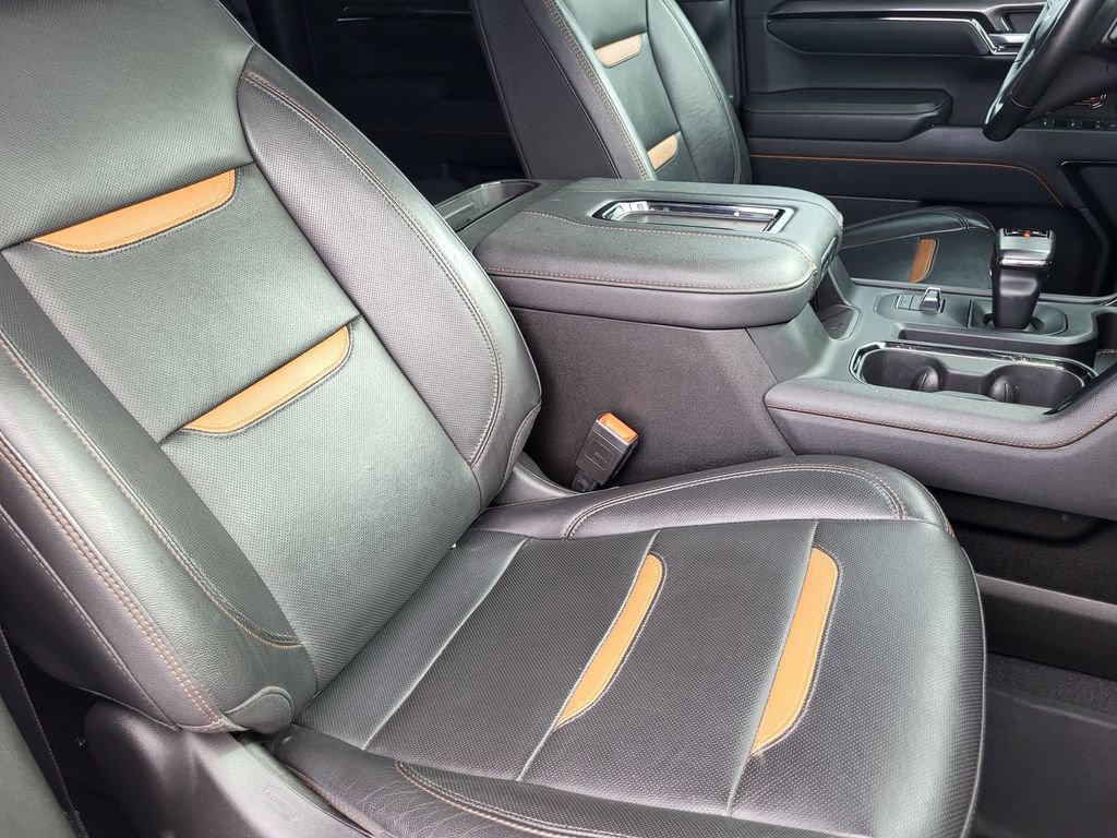 Used 2022 GMC Sierra 1500 AT4 w/ AT4 Preferred Package image 14