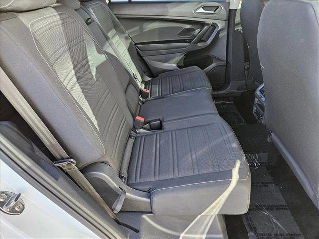 Used 2022 Volkswagen Tiguan S FWD image 27