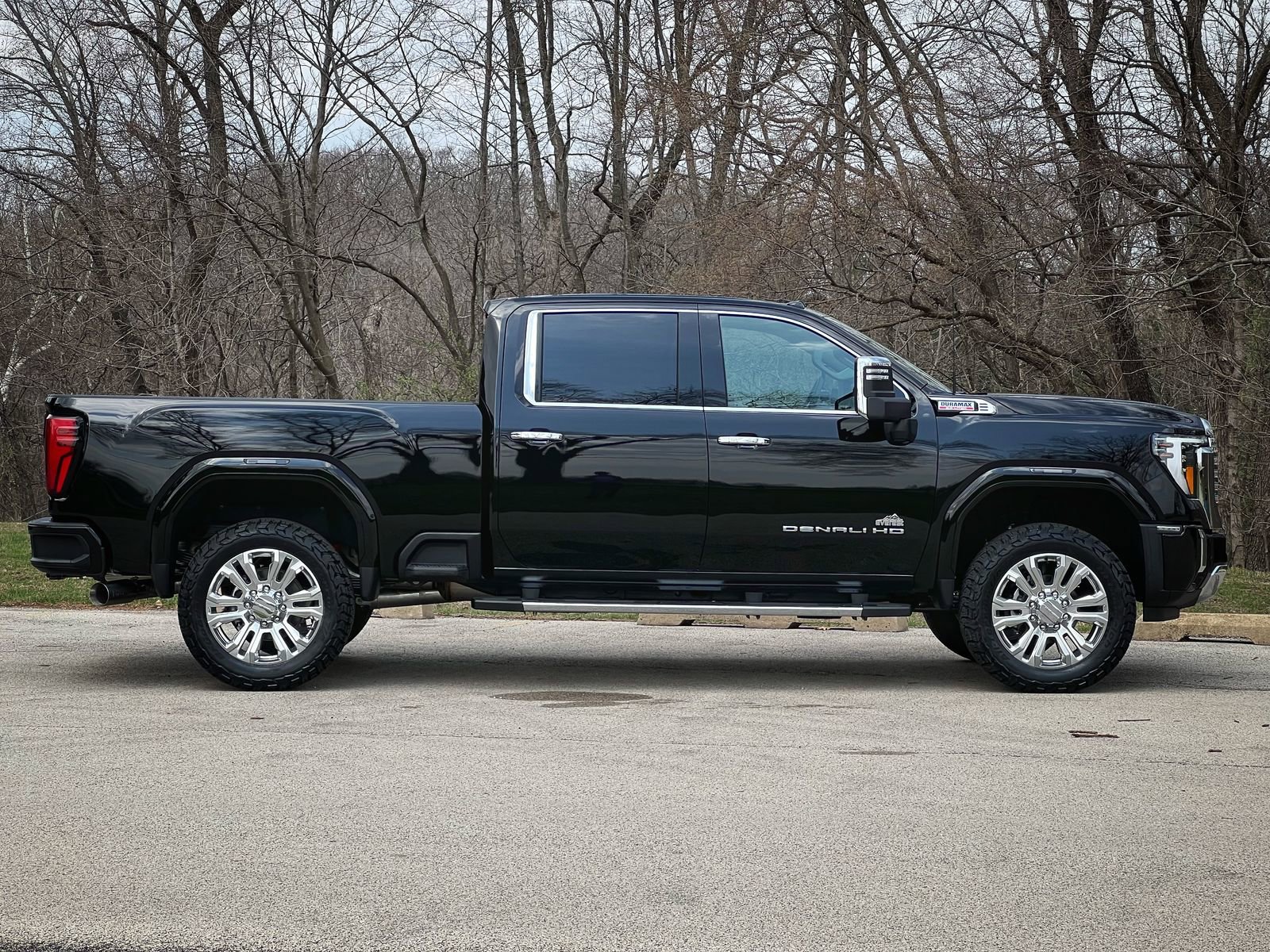 New 2026 GMC Sierra 2500 Denali w/ Denali Reserve Package image 13