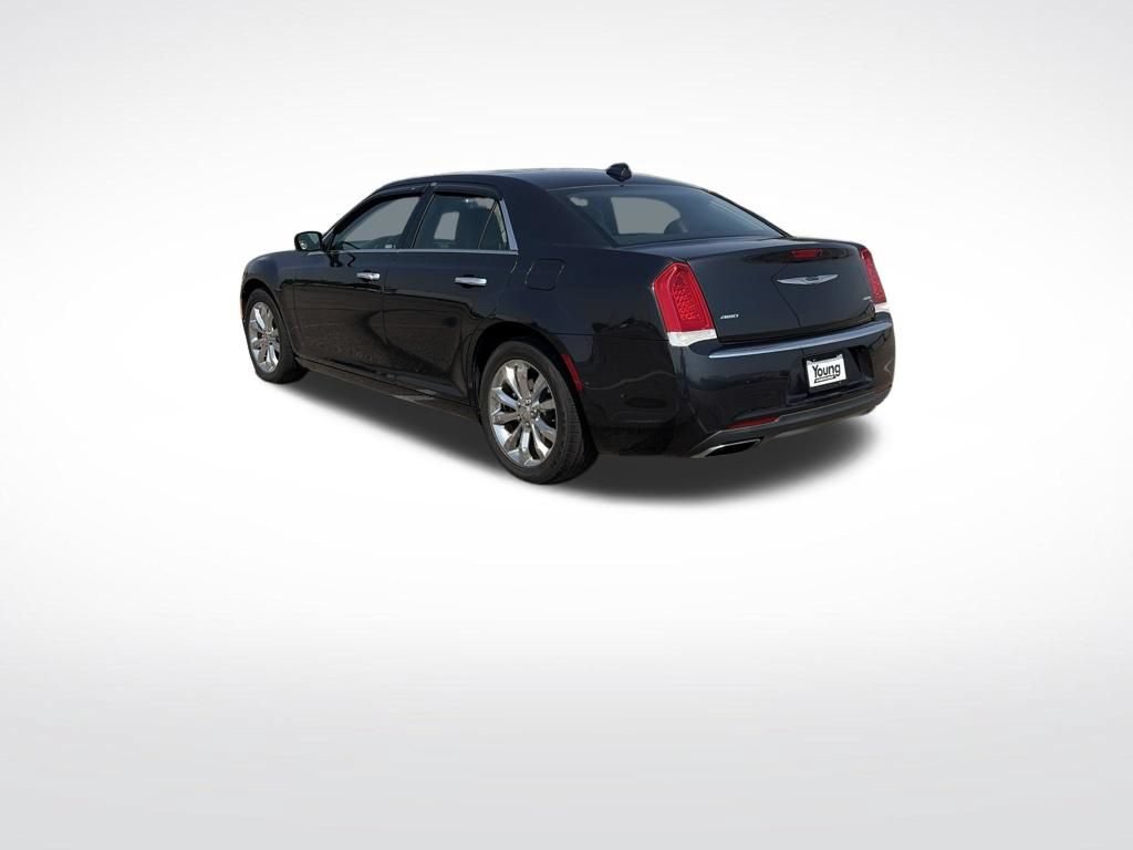 Used 2015 Chrysler 300 C AWD/4WD image 3