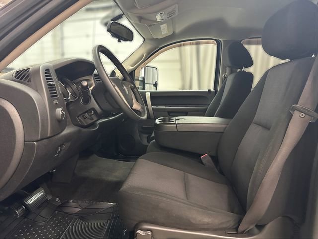 Used 2010 GMC Sierra 2500 SLE w/ SLE Preferred Package image 10