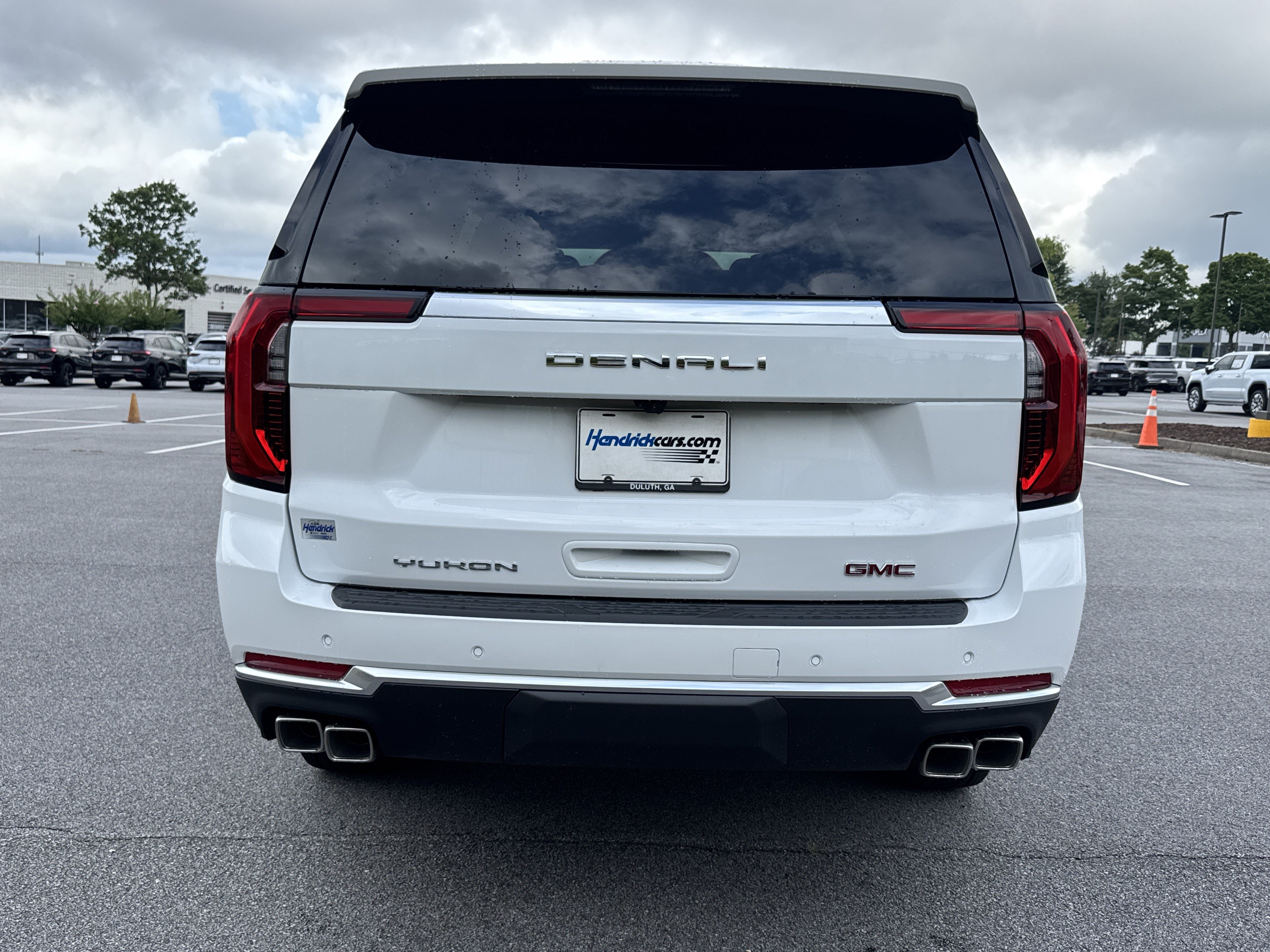 New 2026 GMC Yukon XL Denali AWD/4WD image 9