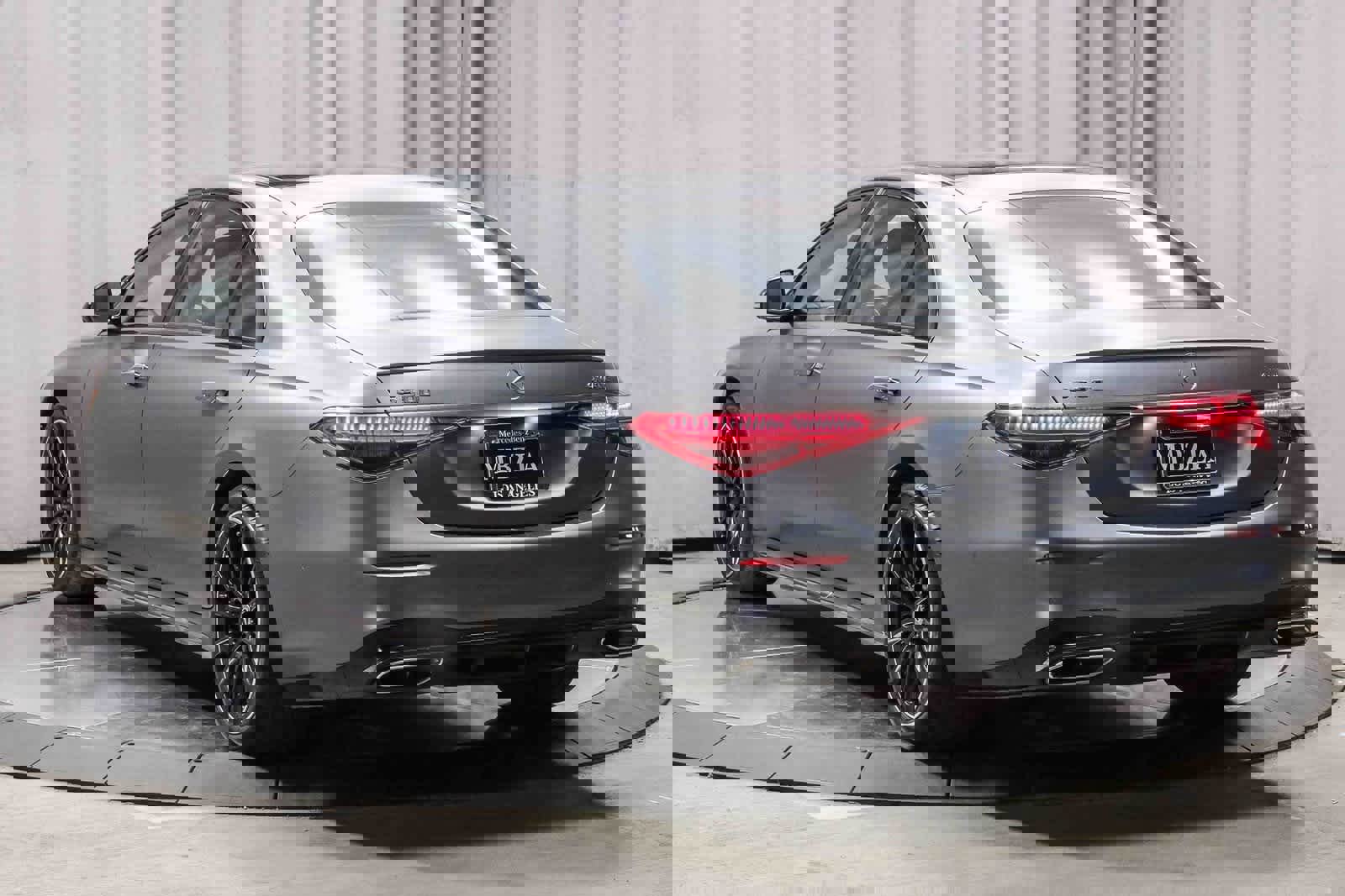 Certified 2023 Mercedes-Benz S 500 4MATIC image 2