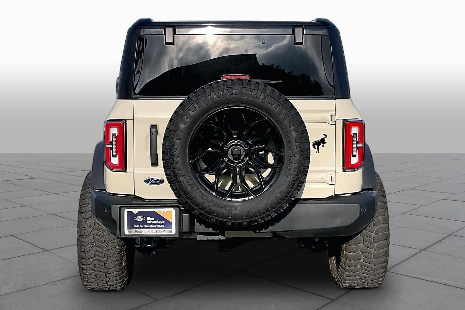 Certified 2025 Ford Bronco Outer Banks AWD/4WD image 5
