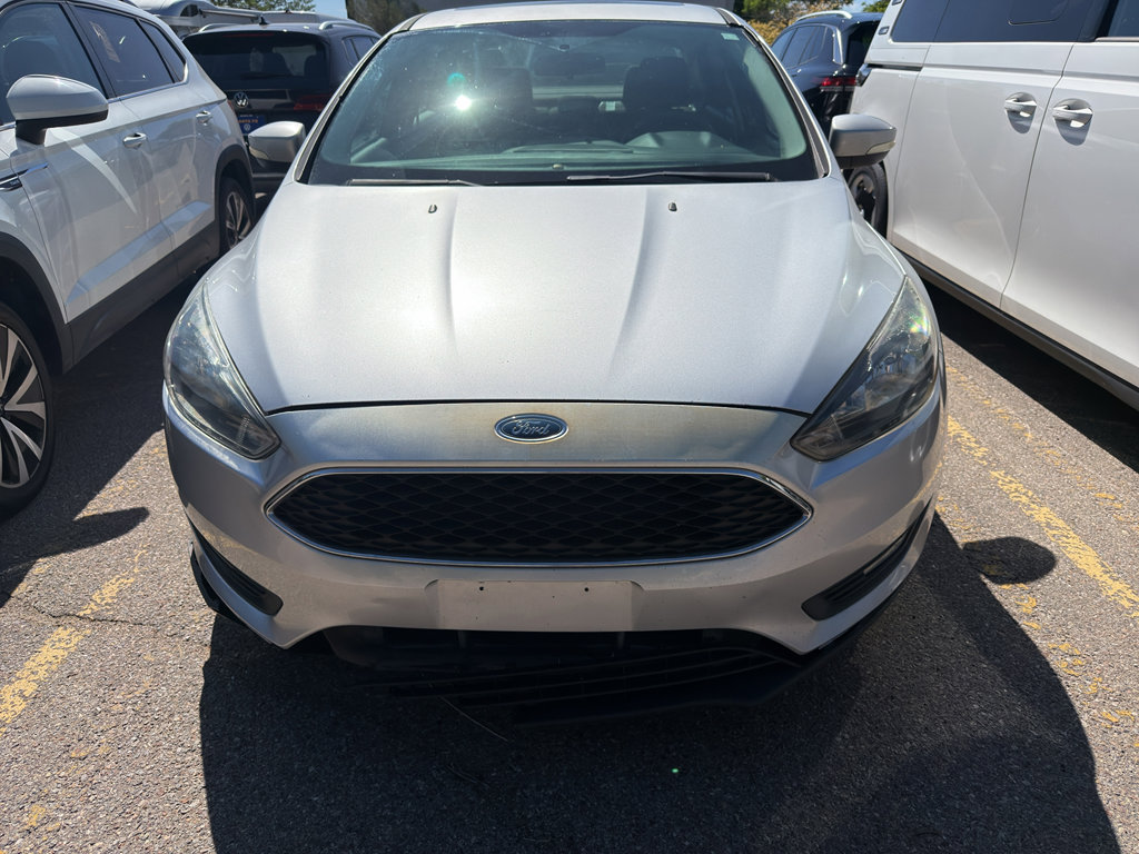 Used 2018 Ford Focus SEL w/ Cold Weather Package FWD image 8