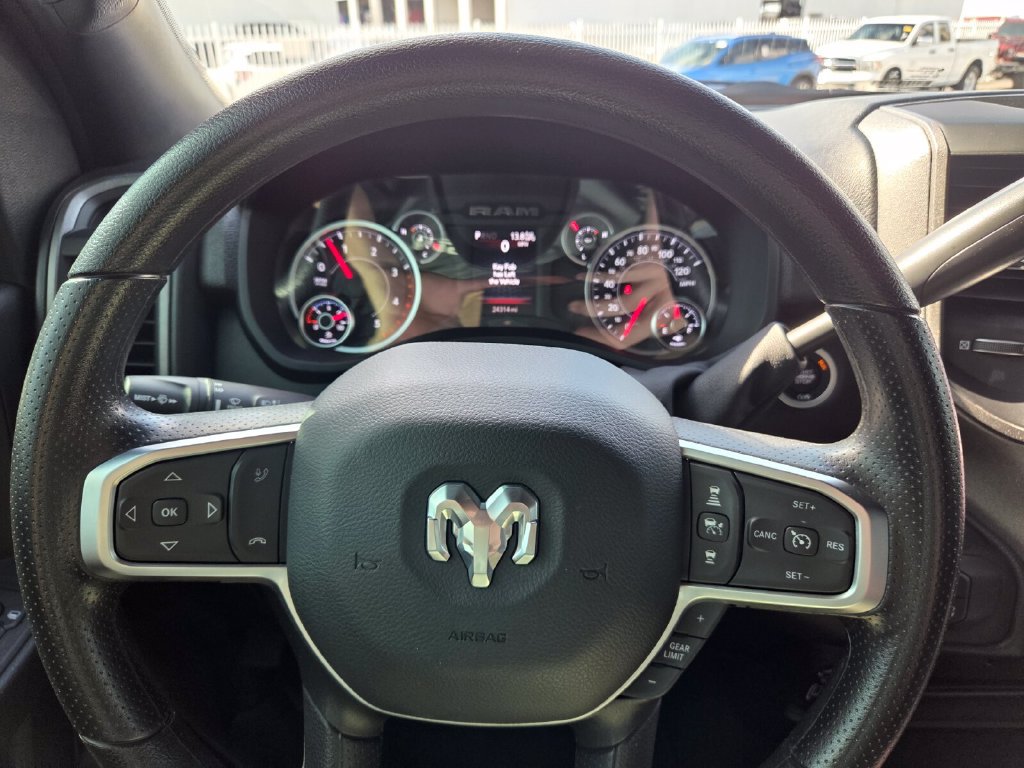 Used 2025 RAM 2500 Tradesman AWD/4WD image 31