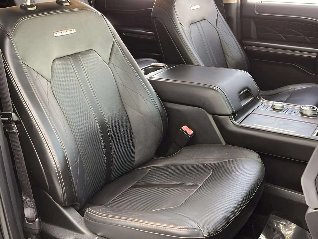 Used 2019 Ford Expedition Max Platinum AWD/4WD image 9