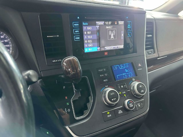Used 2017 Toyota Sienna Limited Premium w/ Protection Package AWD/4WD image 41