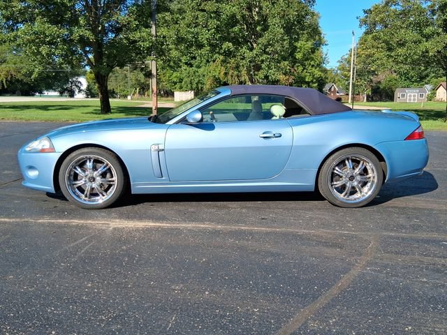 Used 2007 Jaguar XK Convertible RWD image 3