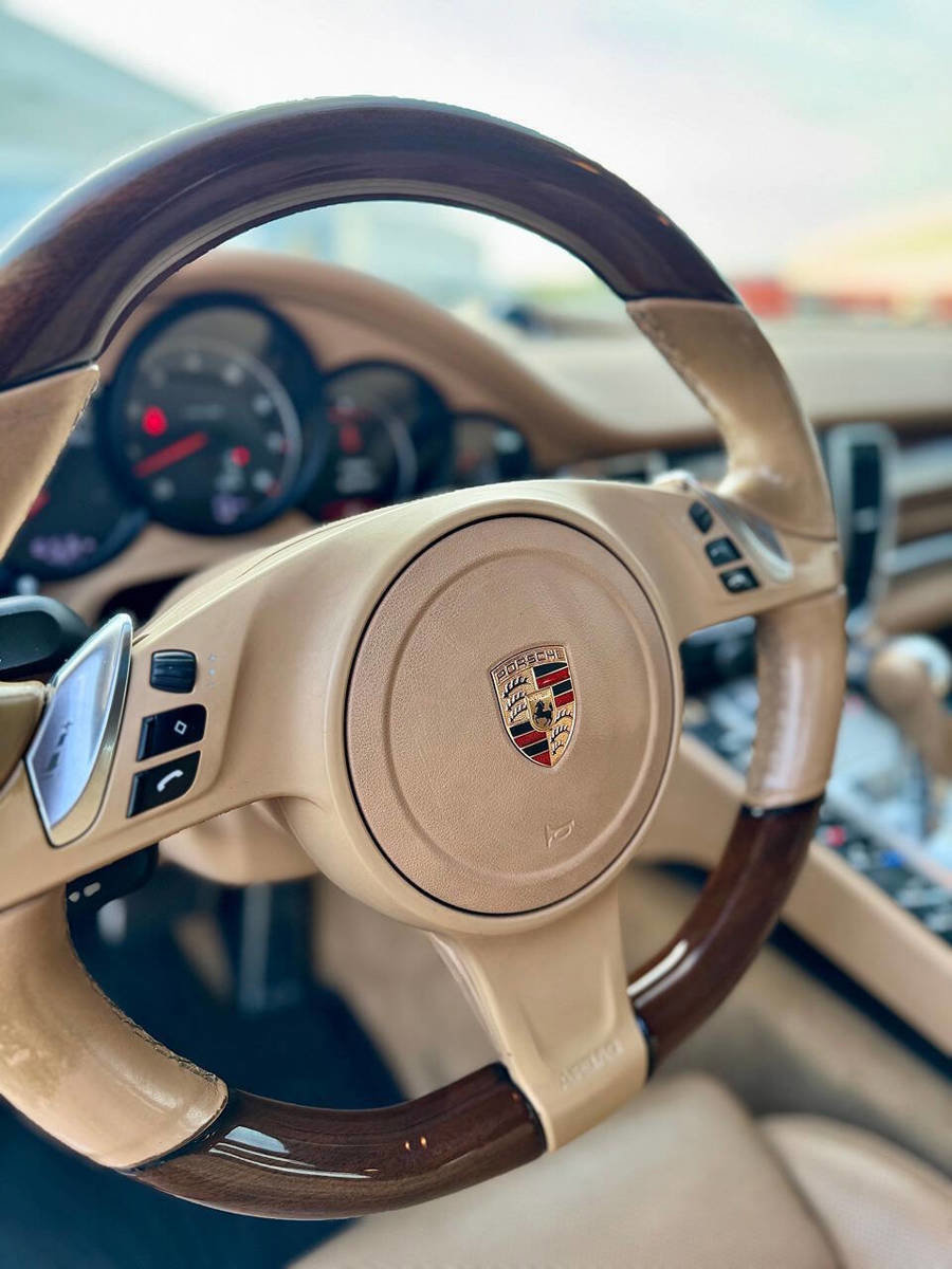 Used 2014 Porsche Panamera 4 AWD/4WD image 12