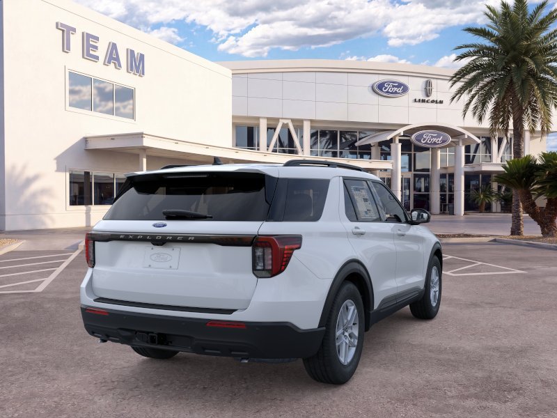 New 2026 Ford Explorer Active RWD image 8