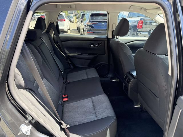 Used 2024 Nissan Rogue SV FWD image 13