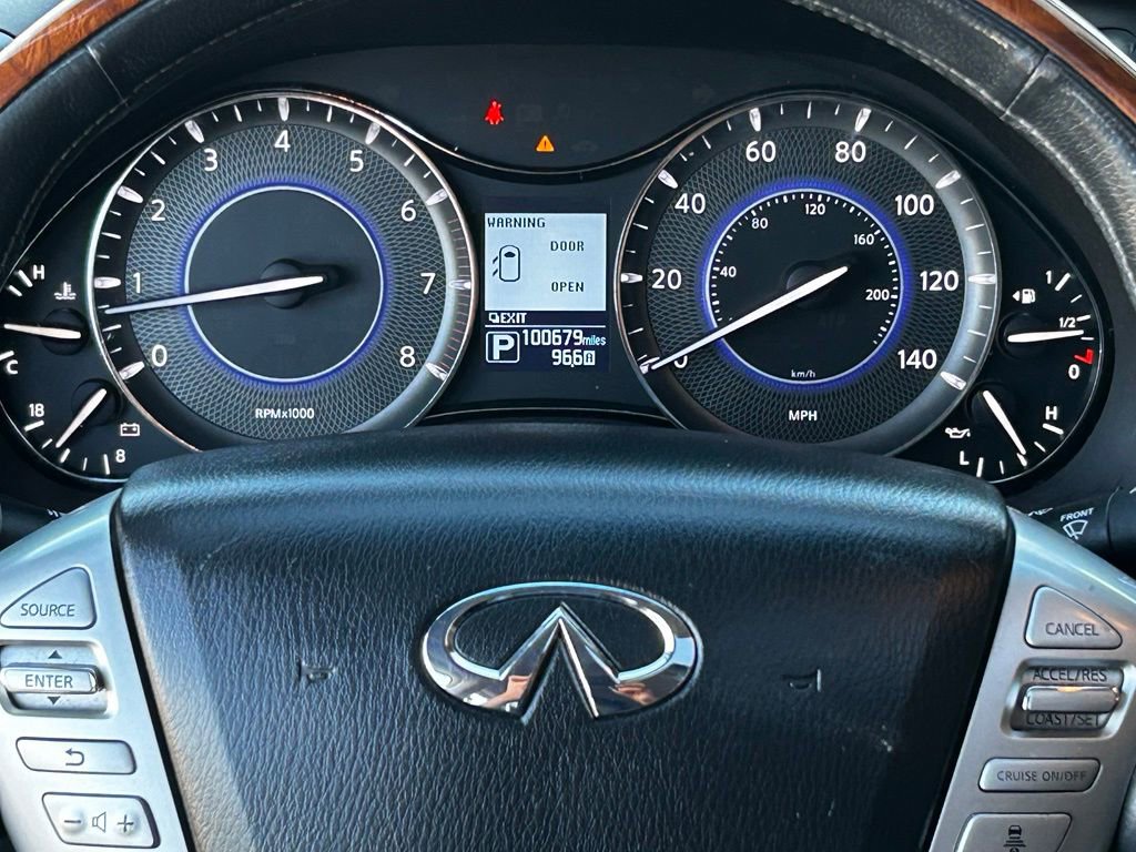 Used 2015 INFINITI QX80 4WD w/ Deluxe Technology Package image 19