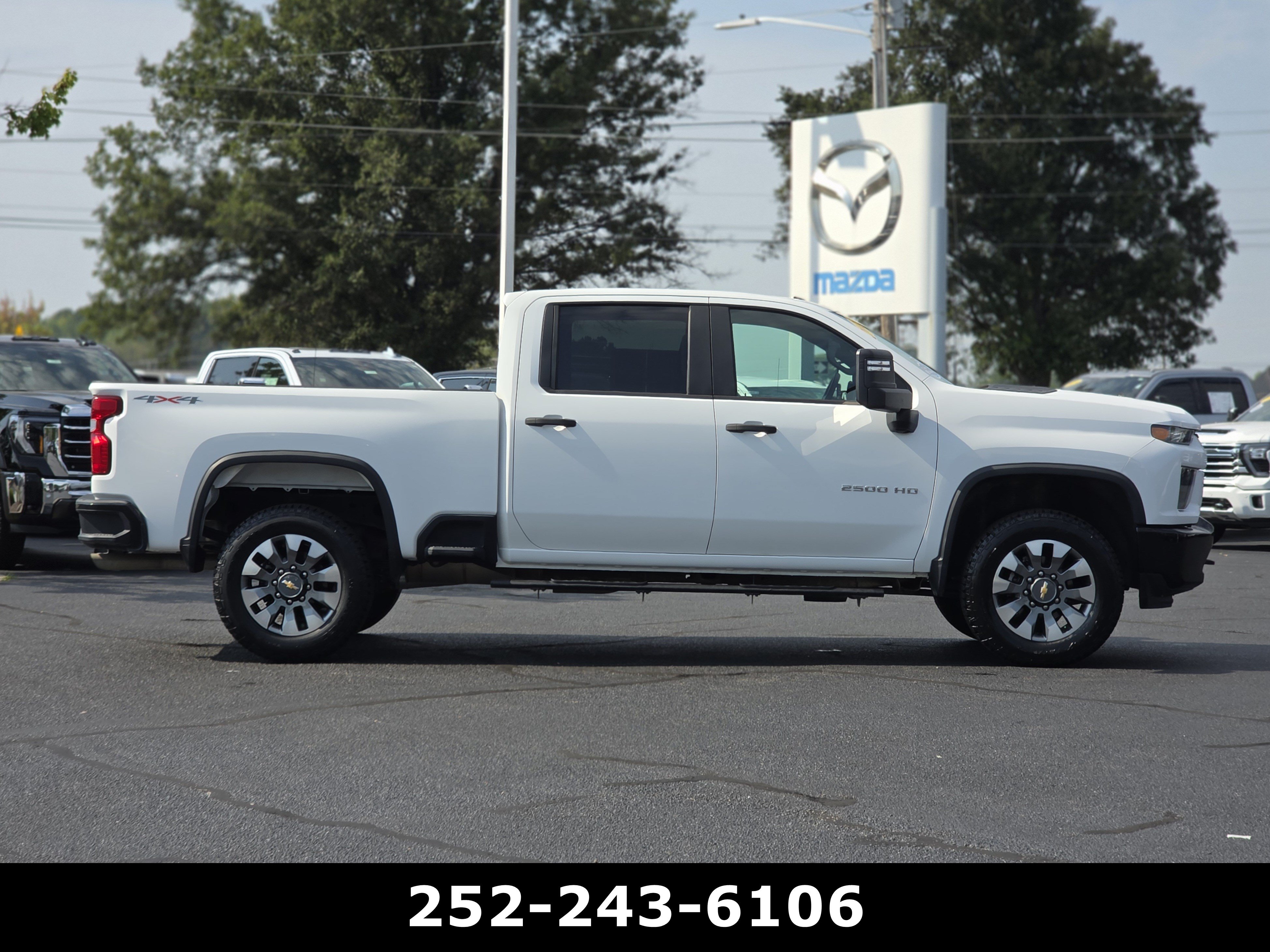 Used 2023 Chevrolet Silverado 2500 Custom w/ Custom Convenience Package AWD/4WD image 8