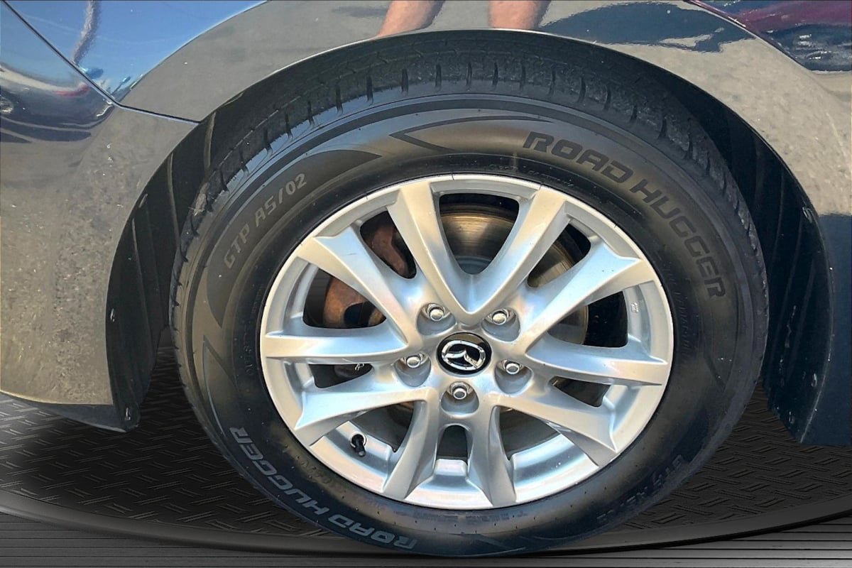 Used 2014 MAZDA MAZDA3 i Touring FWD image 32
