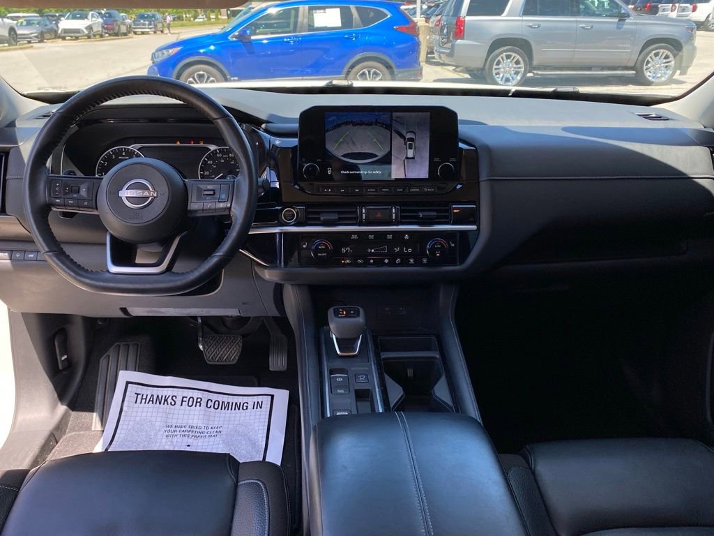 Used 2022 Nissan Pathfinder SL FWD image 23