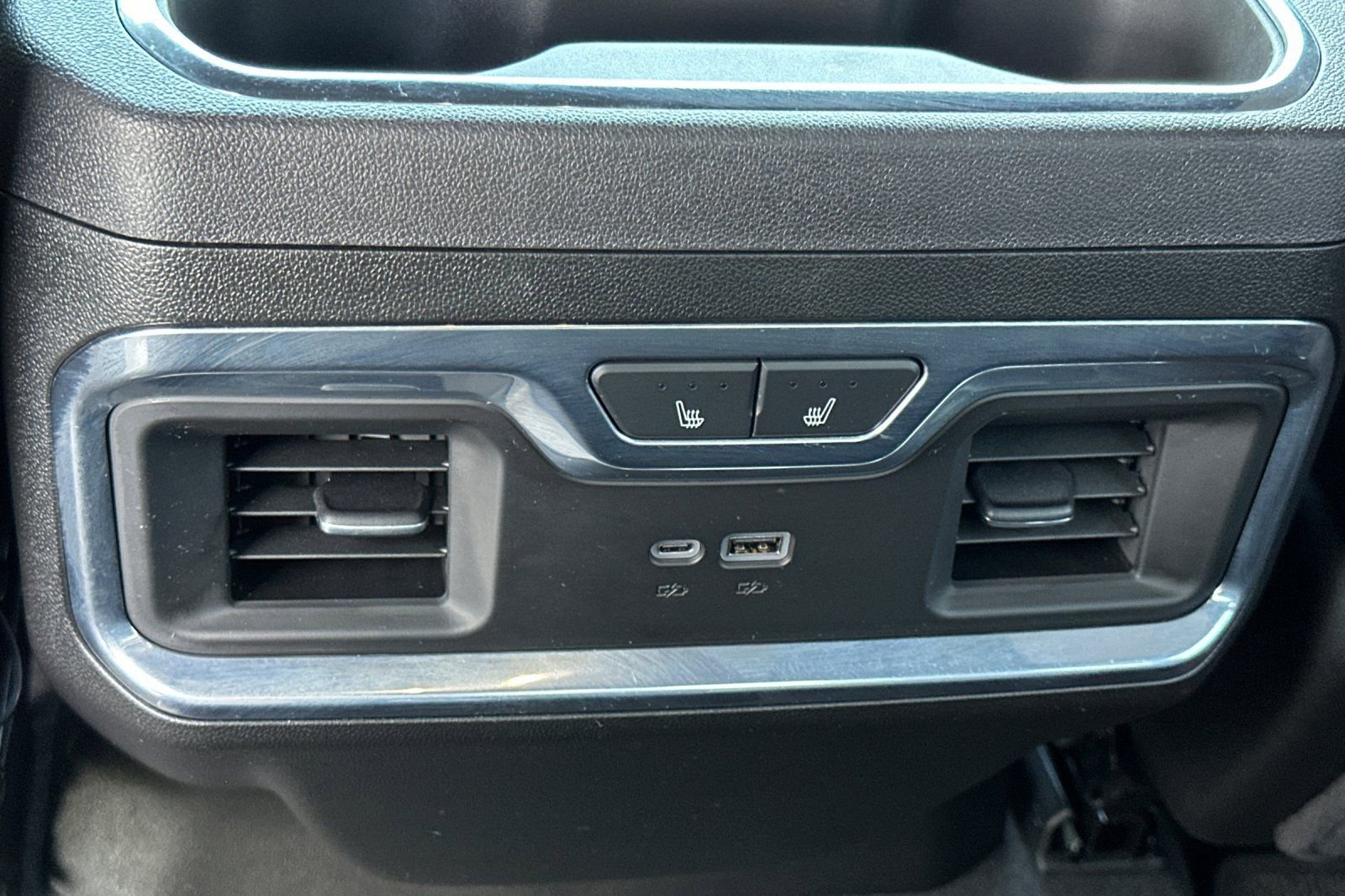 Certified 2025 Chevrolet Silverado 1500 High Country w/ Midnight Edition image 40