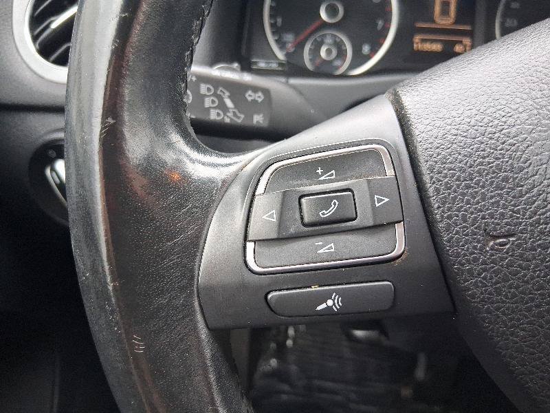 Used 2013 Volkswagen Tiguan S AWD/4WD image 24