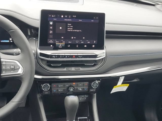 New 2026 Jeep Compass Limited AWD/4WD image 15