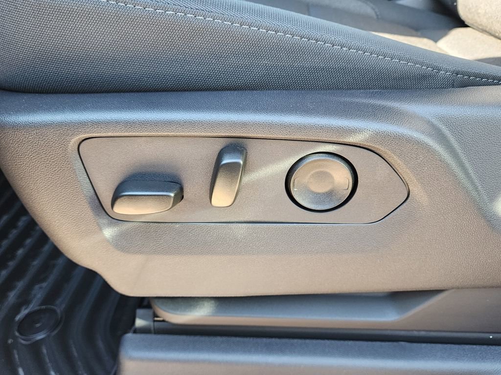 New 2026 GMC Sierra 1500 Elevation image 18