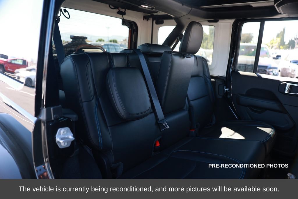 Used 2021 Jeep Wrangler Unlimited Rubicon 4xe w/ Steel Bumper Group image 13