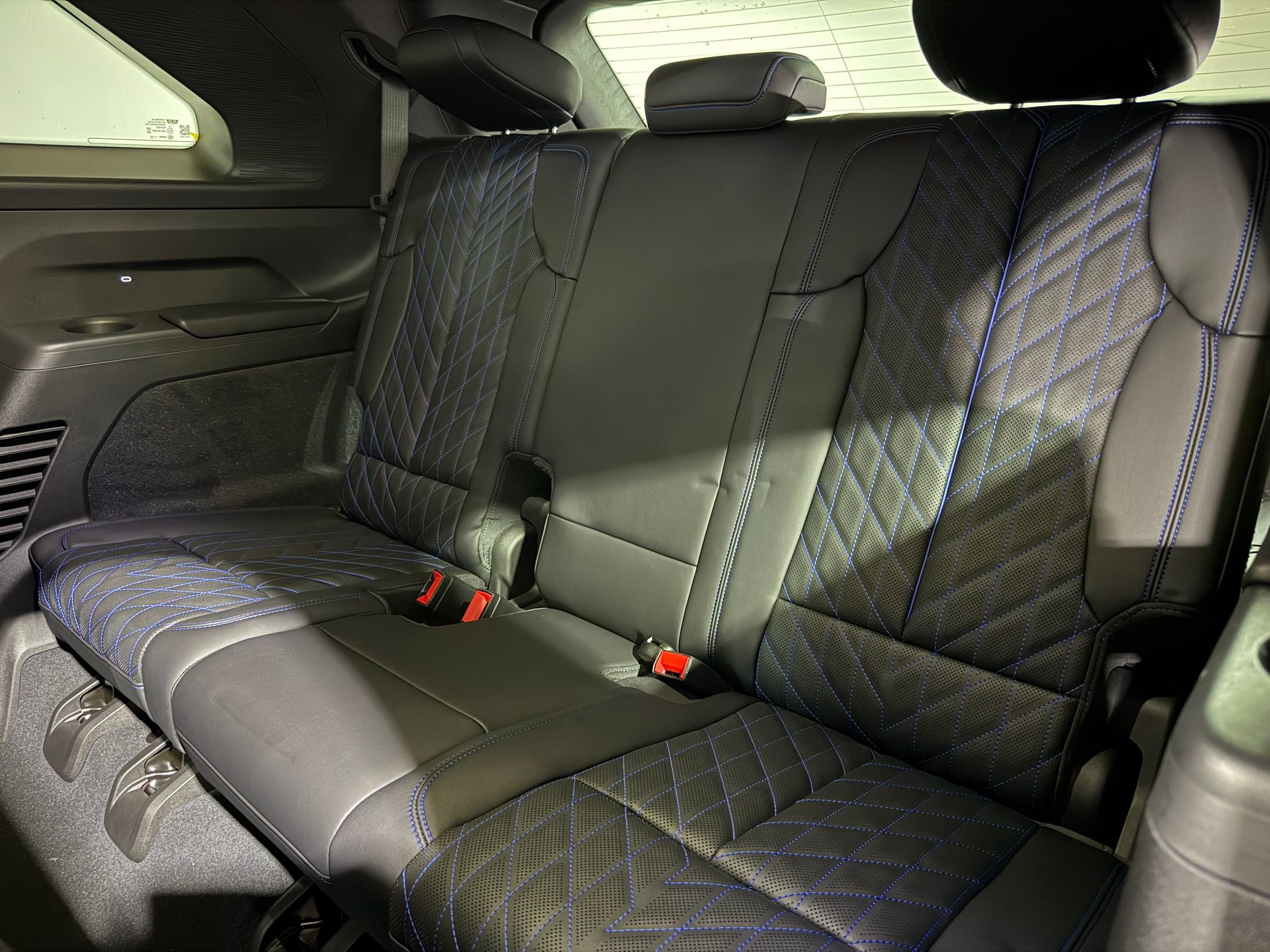 New 2026 Cadillac Escalade IQ Sport 1 w/ LPO, Floor Liner Package image 44