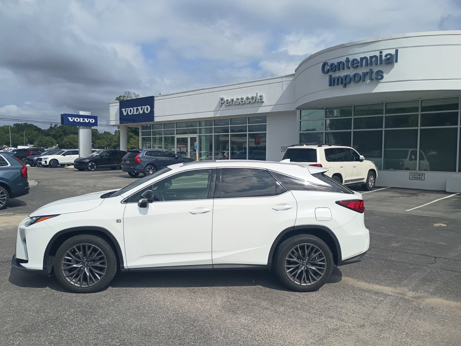 Used 2019 Lexus RX 350 F Sport w/ Navigation Package AWD/4WD image 2