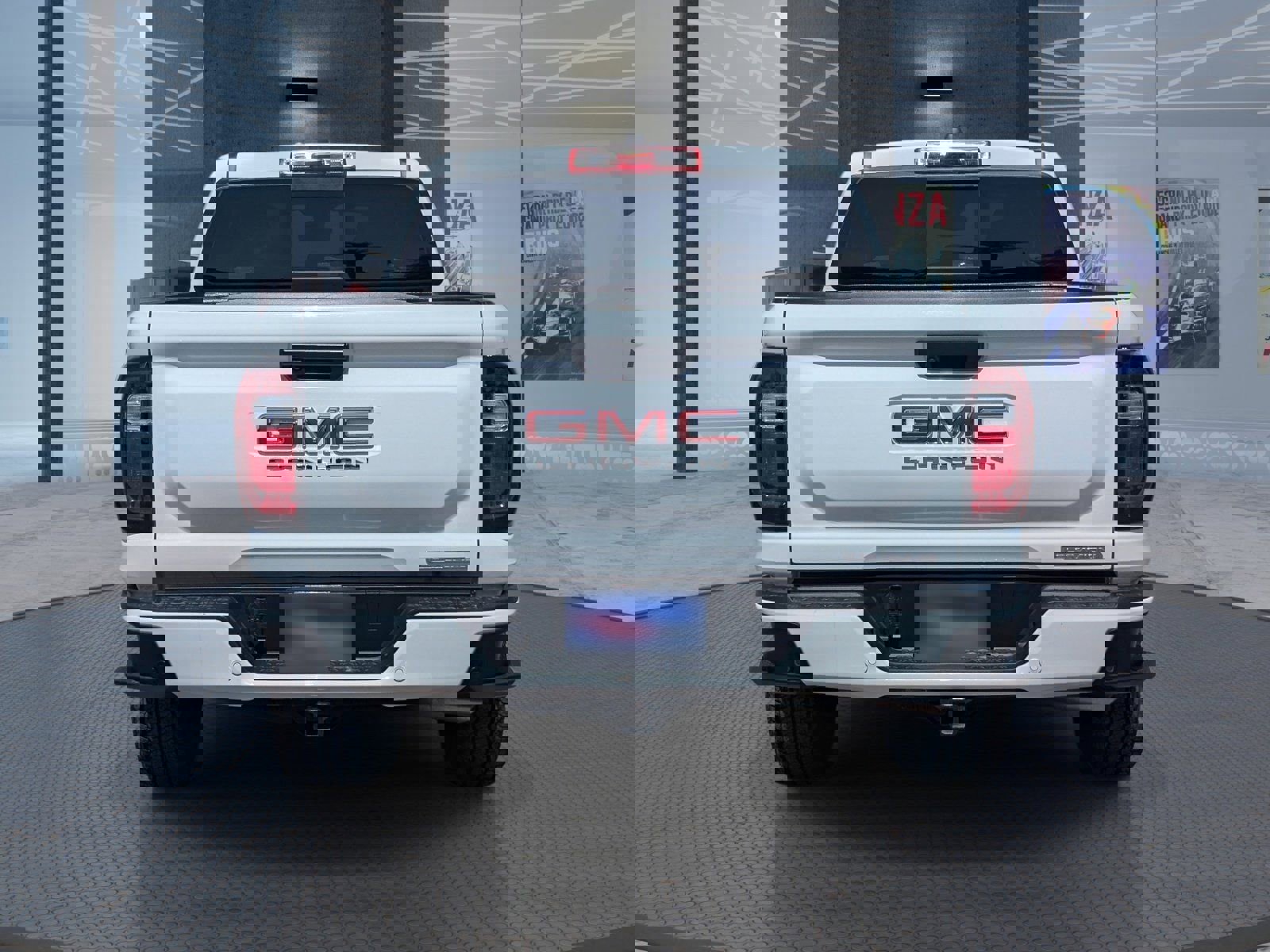 Used 2025 GMC Canyon Elevation image 5