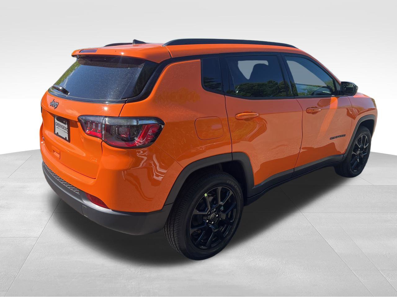 New 2026 Jeep Compass Latitude AWD/4WD image 5