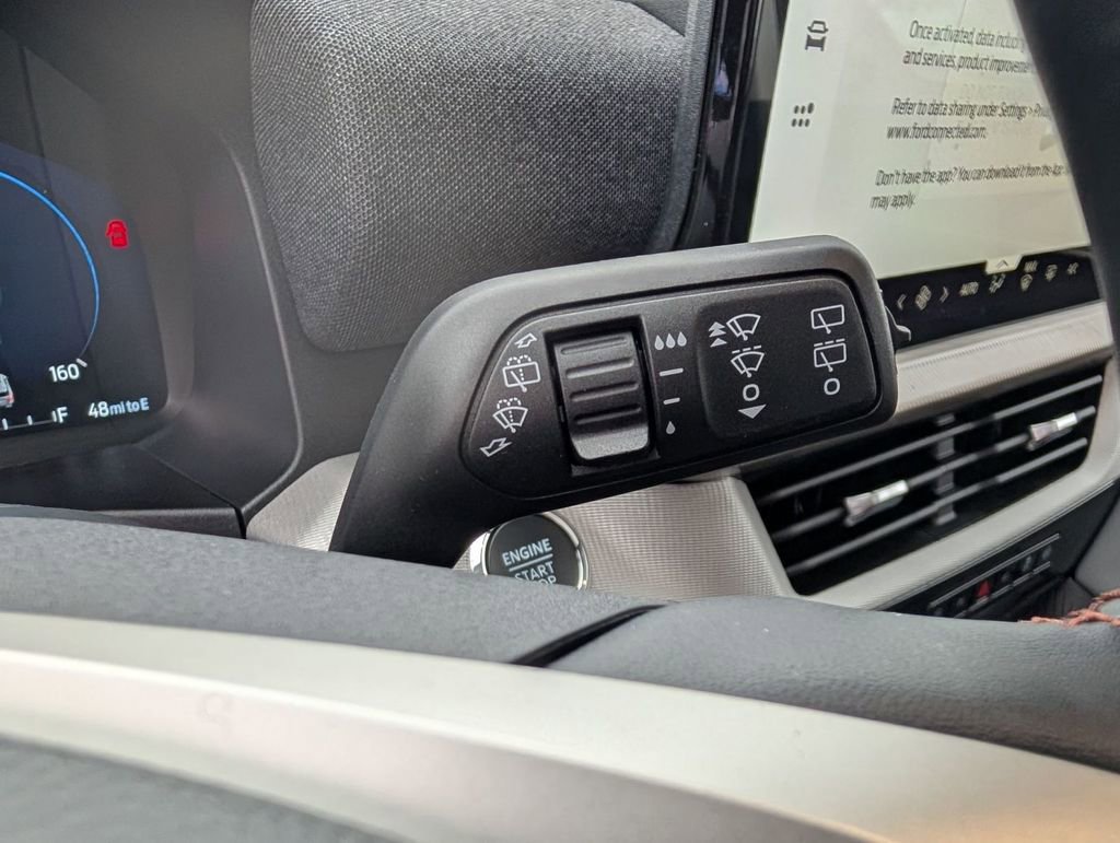 New 2026 Ford Explorer Active w/ Active Comfort Package image 33